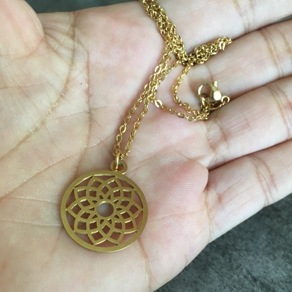Sahasrara Gold Plated 304 Stainless Steel Necklace - Picture 7 of 8